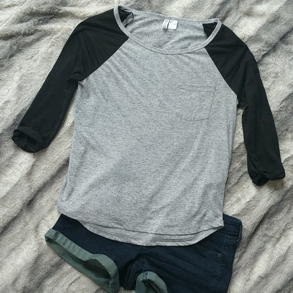 H&M Slub Knit Baseball Tee
